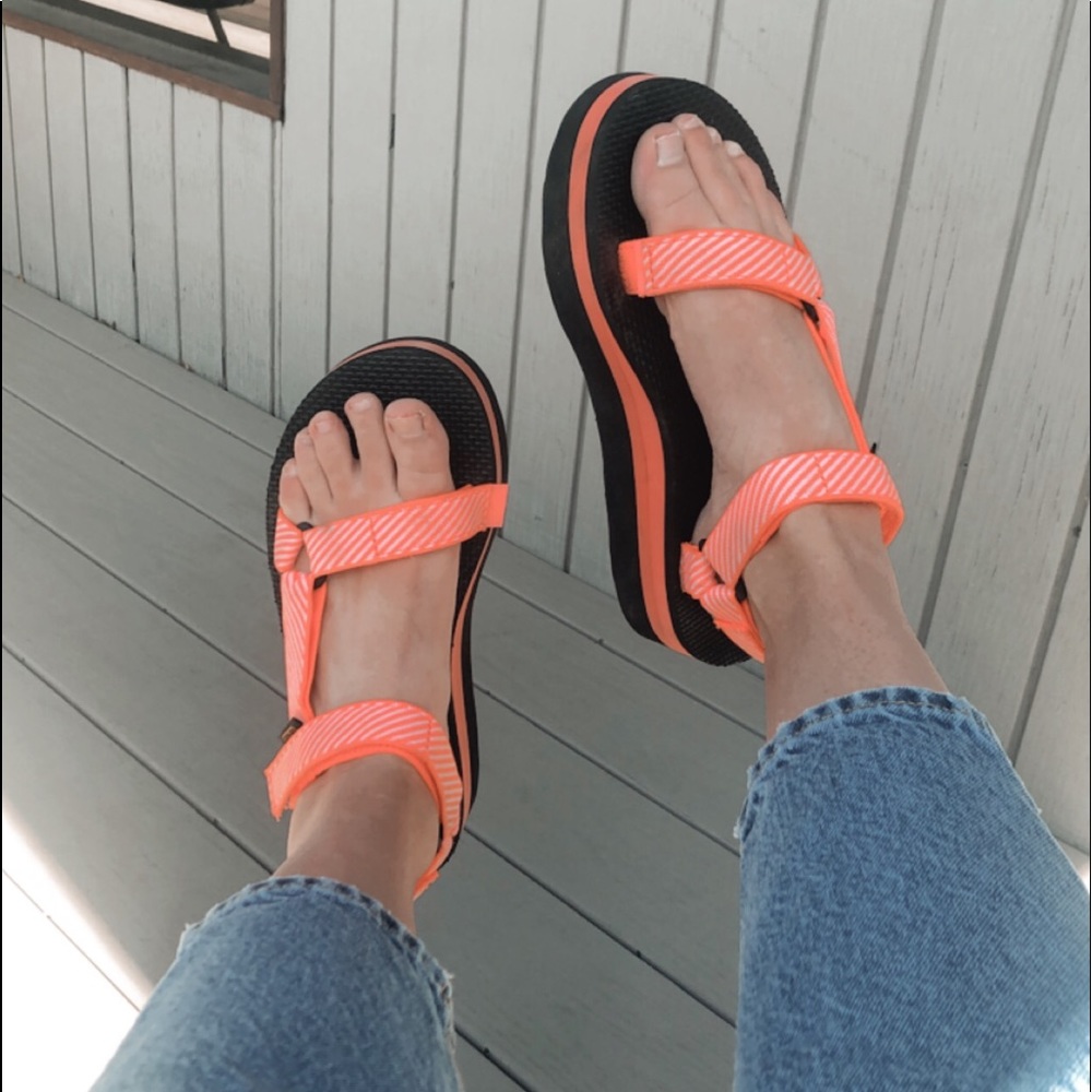 Platform Teva Sandals